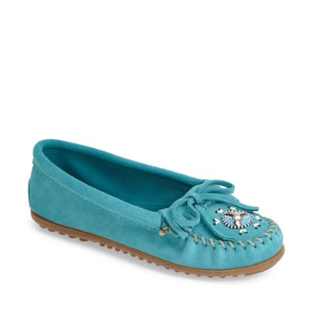 Me to We Artisans Moccasin MINNETONKA